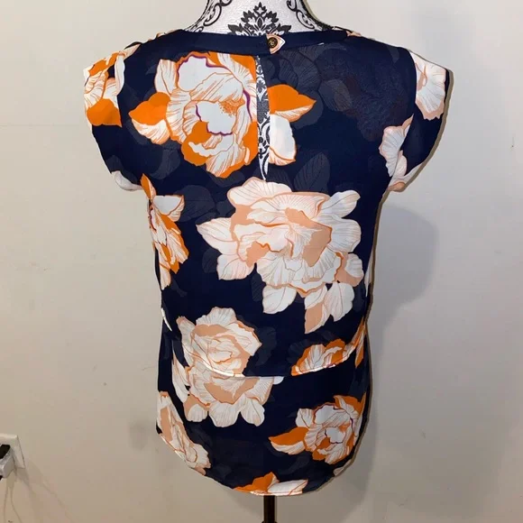 CAbi Floral High Low Cap Sleeve Tank Top Size XS Style 5030 - Picture 3 of 11